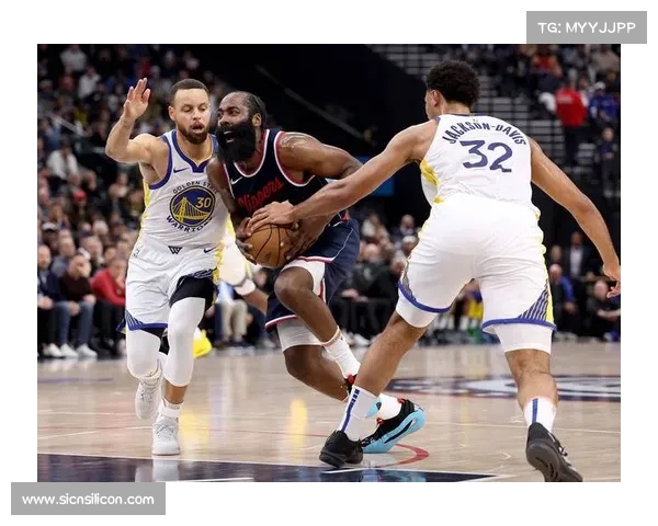 NBA金州勇士队合伙人公开发表涉疆言论引发争议,赵立坚回应 NBA金州勇士队合伙人公开发表涉疆言论引发争议,赵立坚回应